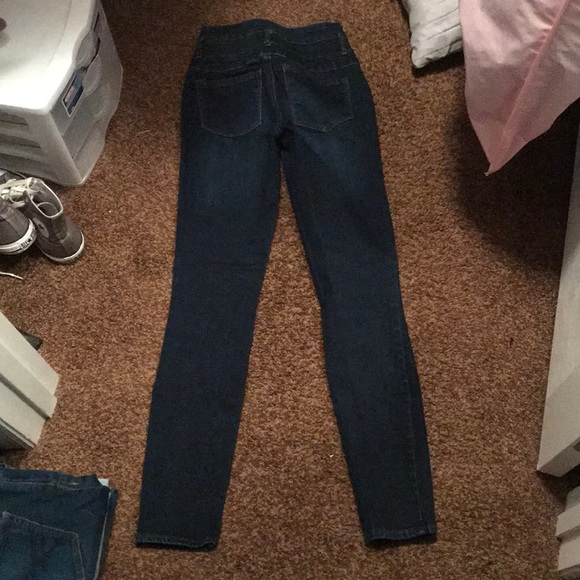 Charlotte Russe High waisted Jeans - Picture 2 of 2